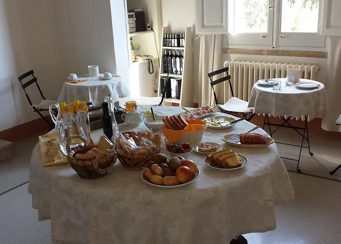 Bed & Breakfast Casina Romita 3*